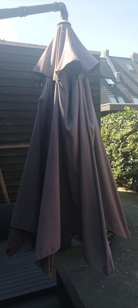 Parasol ogrodowy