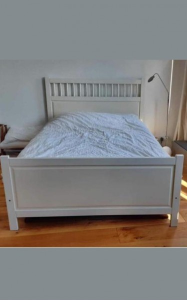 Łóżko dwuosobowe