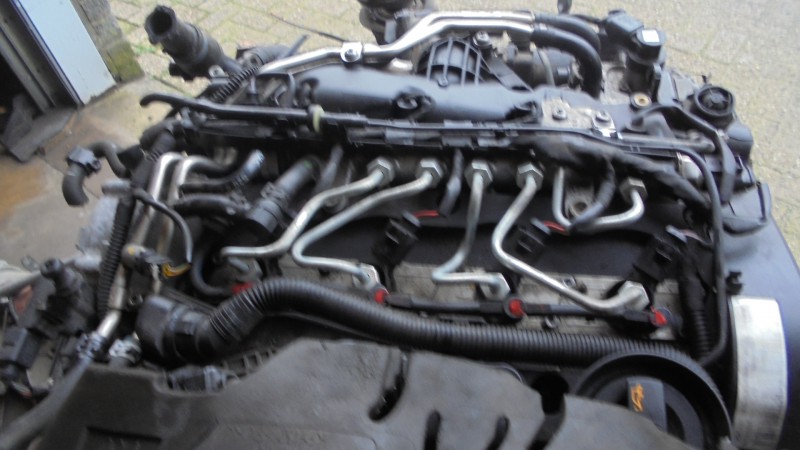 CZESCI DO AUDI A4 MODEL B8 - DIESEL 2.0 TDI