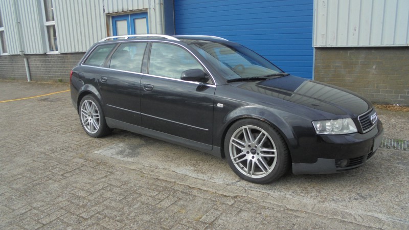 CZESCI DO AUDI A4 MODEL B6/B7- ROZNE WERSJE NADWOZIA I SILNIKOWE