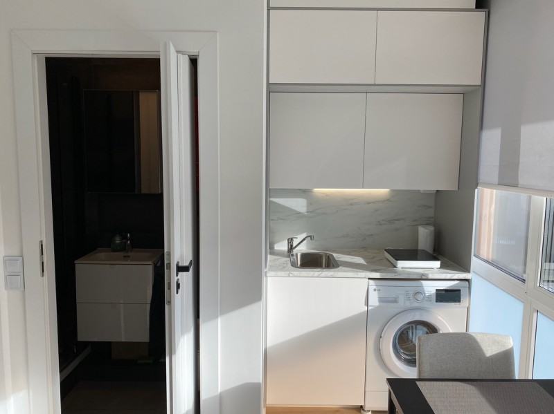 Den Haag pokój-studio dla kobiety / pary