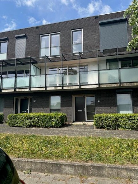NOWA CENA!!! BERGEN OP ZOOM  3 SYPIALNIE  OD ZARAZ, MELDUNEK, DLA RODZINY (NIE PANÓW)