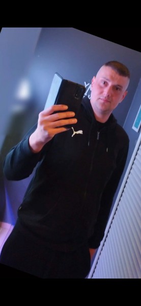 Poznam dziewczyne z okolic Hedel