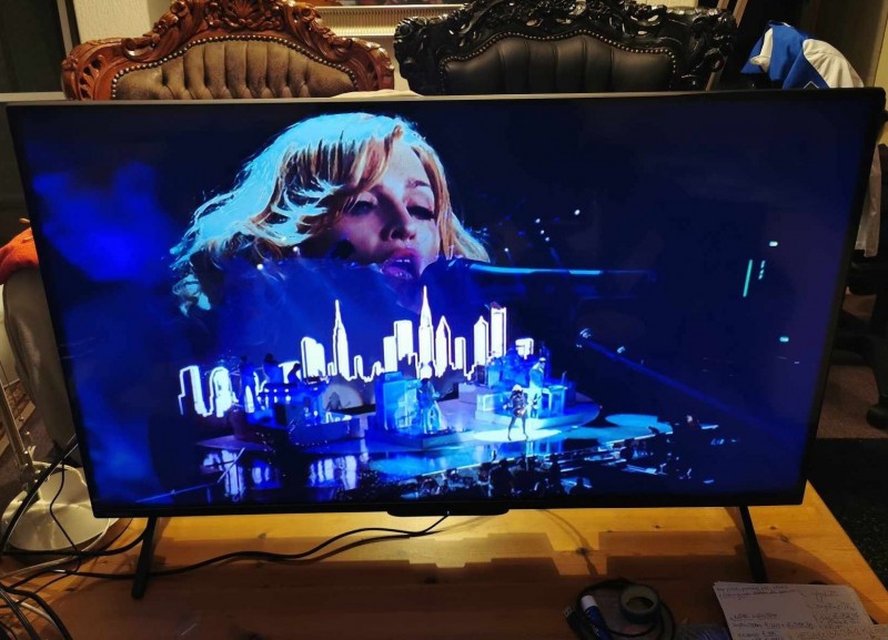 TOSHIBA 43'' 109cm LED/LCD Smart Tv Ultra HD 4K Wi-Fi Bluetooth JAK NOWY