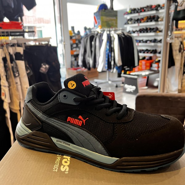 PUMA - REEBOK - W SUPER CENACH SPRAWDZ!!! - SKLEPY STACJONARNE: HAGA, ROTTERDAM,WAALWIJK