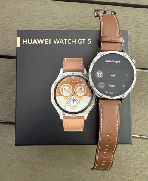 Huawei GT 5 smartwatch