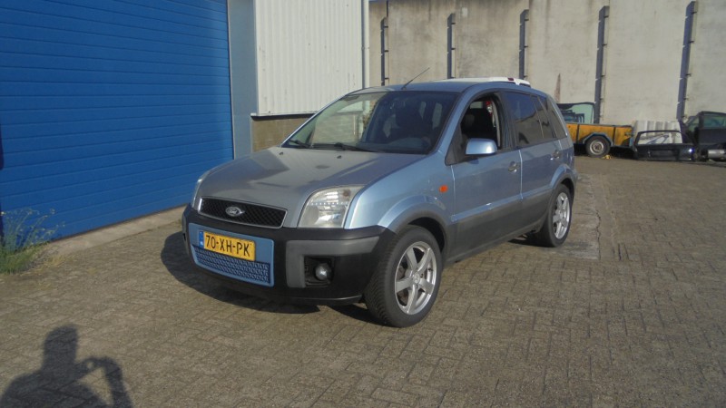 FORD FUSION - BENZYNA 1.6 - KLIMA - ALU - MALY PRZEBIEG 147 TYS. KM - NOWE APK - €1.950,-