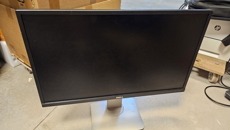Monitory Dell HP  od 20"