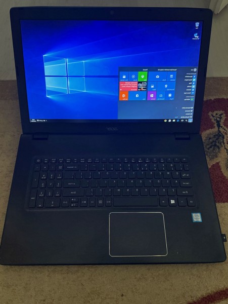 Acer Aspire 17,3 cala i5 2,3GHz 8GB DDR4 ramu, 256GB SSD ,500GB HDD GeForce GTX 950M 2GB .DOWÓZ.