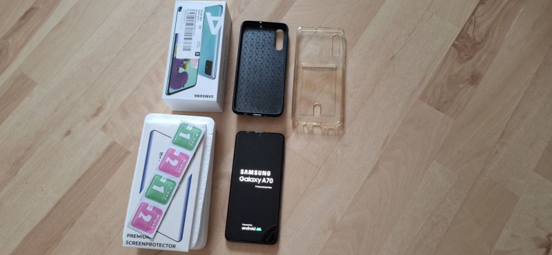 Samsung Galaxy A70