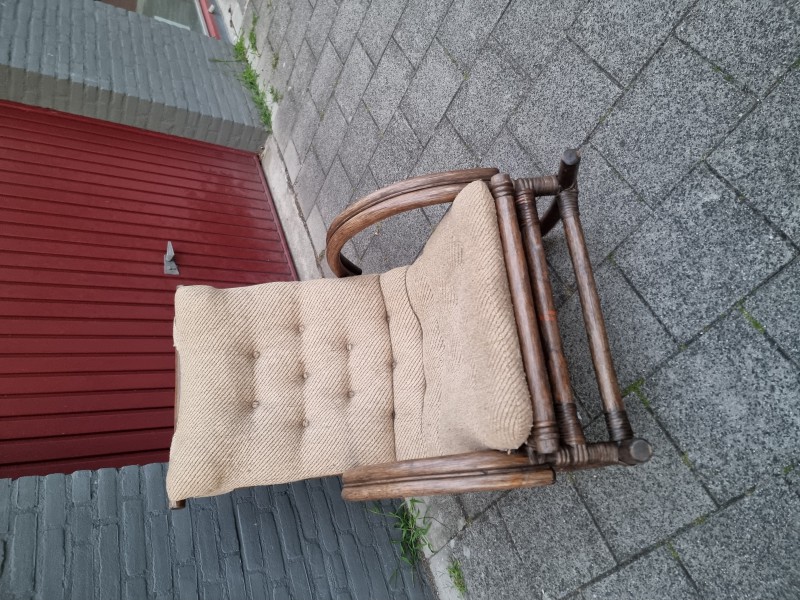 Fotel Bujany