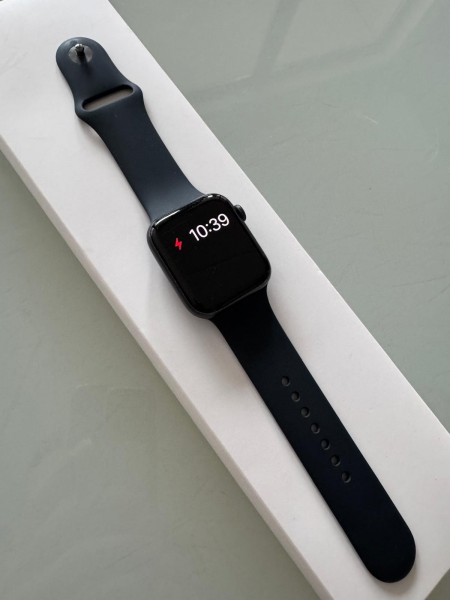 Apple Watch SE 44mm SG Alu Midnight