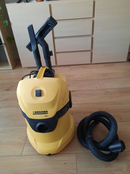 ODKURZACZ DO PRACY NA MOKRO/SUCHO WD 3 KARCHER