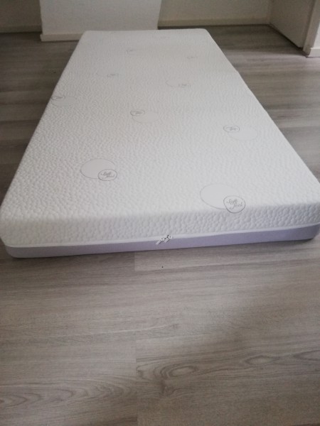 Materac 90x200