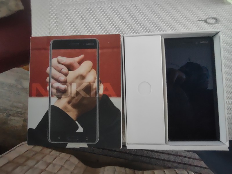 sprzedam Nokia 6