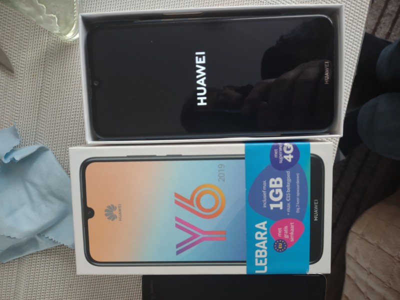 sprzedam tel HUAWEI Y6