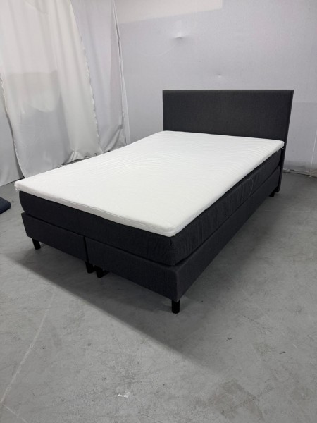 Boxspring 140x200 z materacem