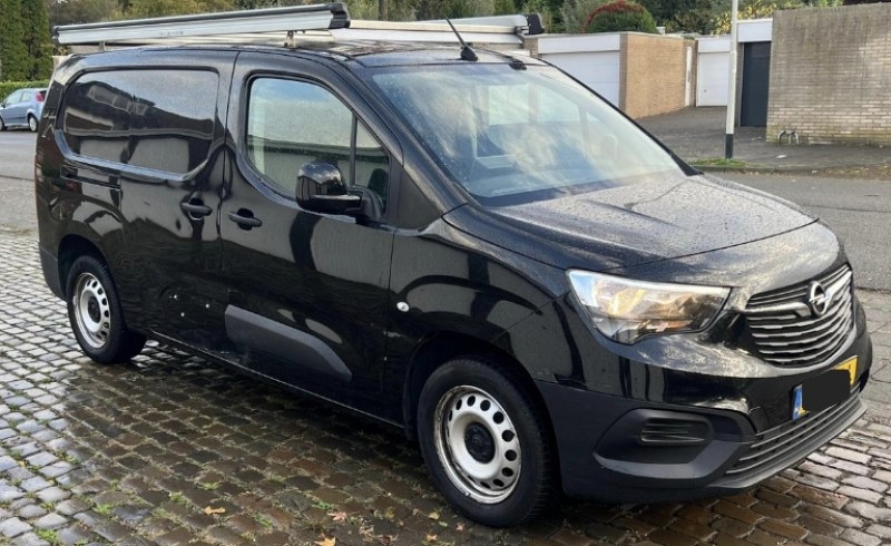 Sprzedam opel Combo L2 2019rok