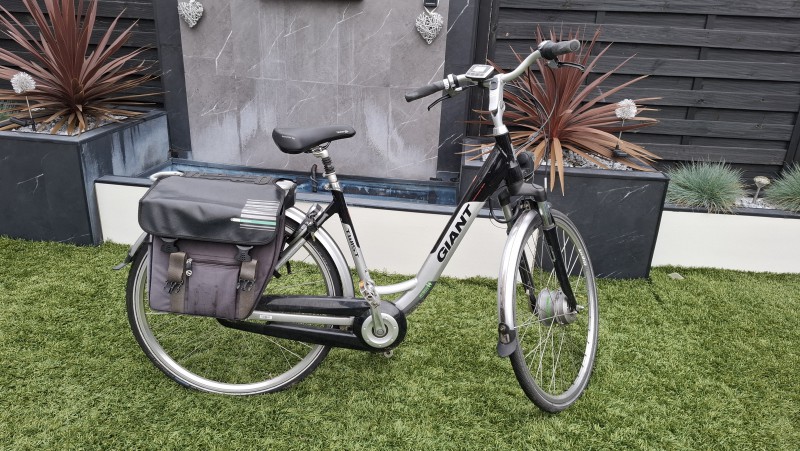 GIANT TWIST HYBRID GO 36V