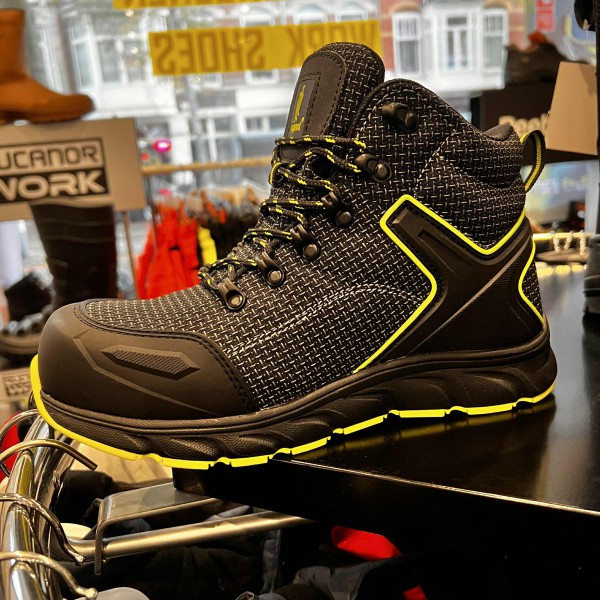 DEN HAAG-PAUL KRUGERLAAN 18ROTTERDAM-KATENDRECHTSE LAGEDIJK 210WAALWIJK-STATIONSSTRAAT 124