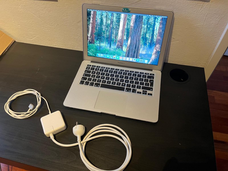 MacBook Air late 2017