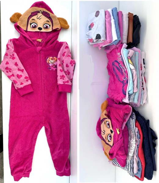 Ubranka dla dziewczynki 98/104