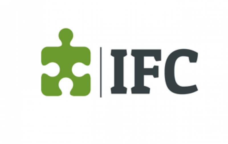 Sortowanie odzieży używanej (Oosterhout)