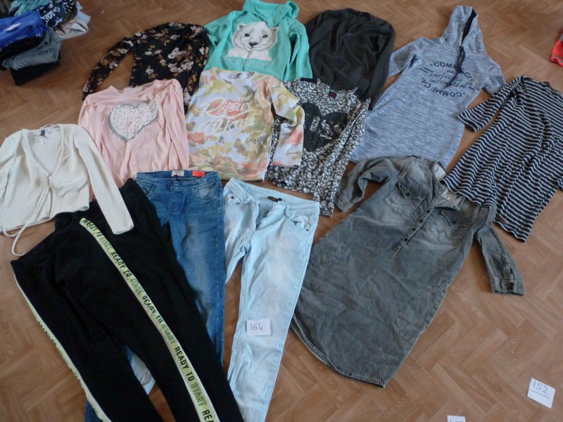 ubrania  dla dziewczynki  rozmiar 158 i 164