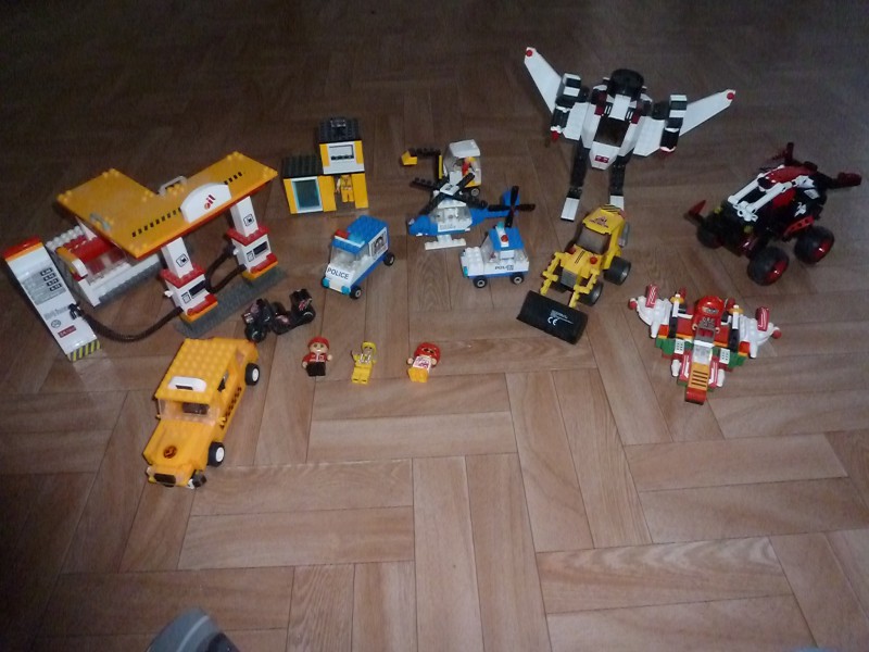 Lego , translormers i skeylenders