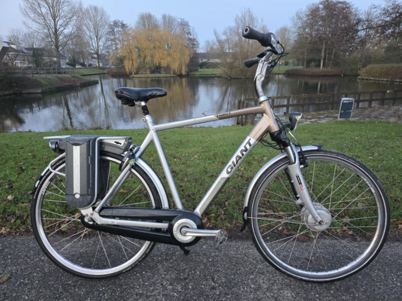 Giant twist elektryczny rower SHIMANO NEXUS 8