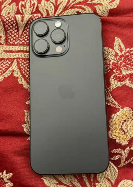 Sprzedam smartfon Apple iPhone 16 Pro Max 512gb