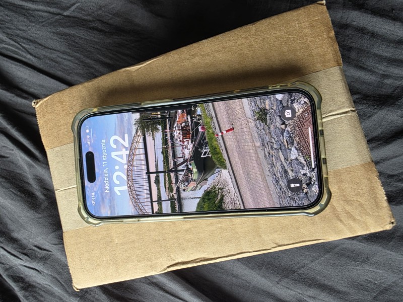 Sprzedam smartfon Apple iPhone 14 pro, 128 GB, 83% baterii