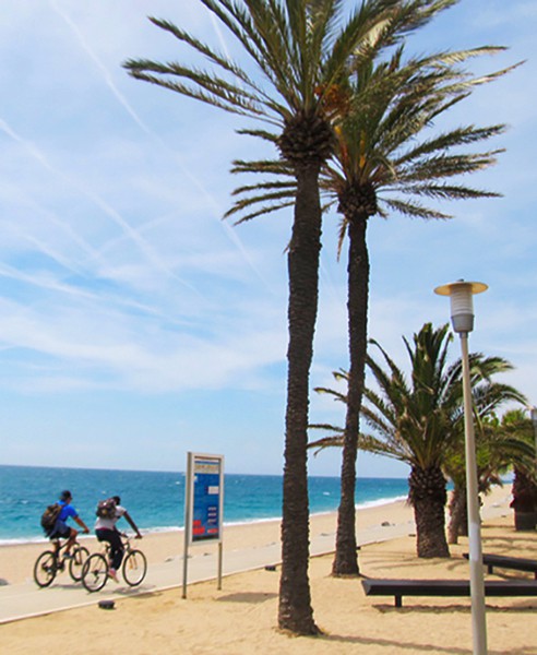 COSTA BRAVA - APARTAMENT 54m2 - Październik Listopad Grudzień. - za 2 os. 50/doba - maks. 4-6 osób