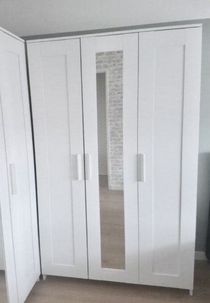 Szafa z lustrem do sypialni- Jak nowa!