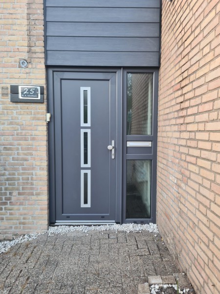 Okna Drzwi Rolety Parapety - Wysoka Jakosc - Konkurencyjnie Niskie Ceny