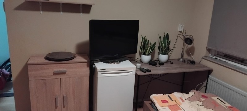 Pokój do wynajęcia - dla dziewczyny