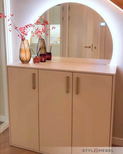 Elegancja, która porządkuje poranki