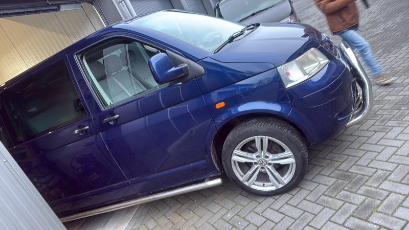 Sprzedam VW transporter 2.5 automat 2008 dubbelcabine