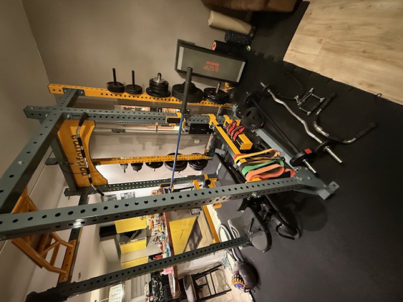 Sprzedam profesjonalną klatkę treningową / Power Rack, sprzęt klasy commercial