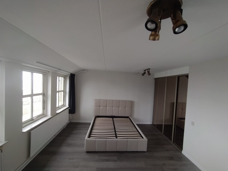 DO WYNAJECIA POKÓJ 20m2 DLA PARY Z KLIMATYZACJĄ