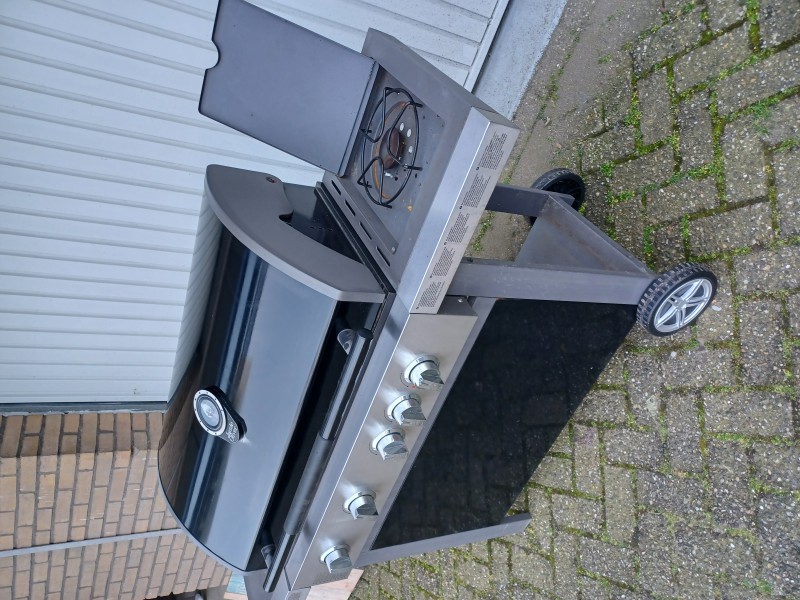 Grill  gazowy