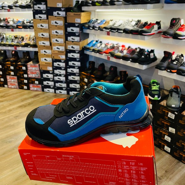 SKLEP-DEN HAAG-PAUL KRUGERLAAN 18-największy wybór OBUWIA w mieście-LEKKIE