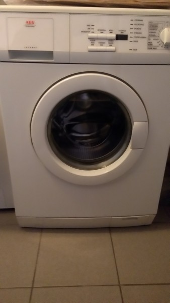 Sprzedam pralkę AEG - €90,-
