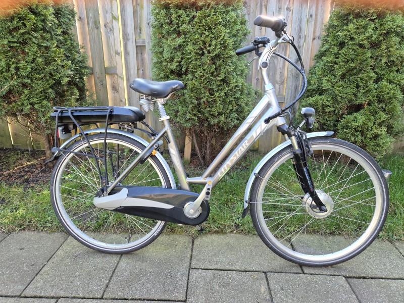 ROWER elektryczny MARKI CITY STAR SHIMANO NEXUS 8