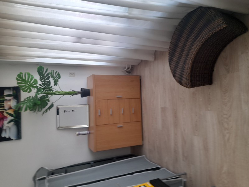 Oddam łóżko i komodę za darmo