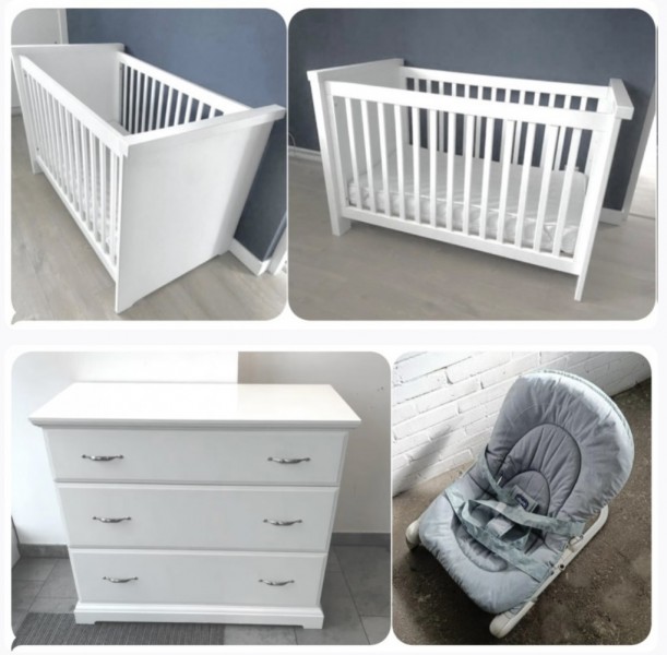 BIAŁE MEBELKI - Komoda + Łóżeczko z materacem + fajny Gratis