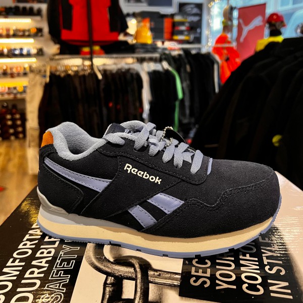 PUMA - REEBOK - W SUPER CENACH SPRAWDZ!!! - SKLEPY STACJONARNE: HAGA, ROTTERDAM,WAALWIJK