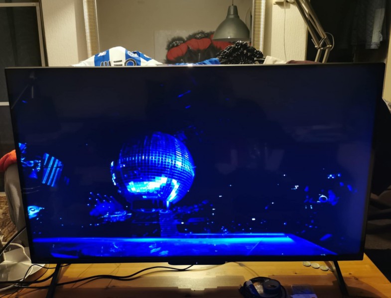 TOSHIBA 43''109cm LED/LCD Smart Tv Ultra HD 4K Wi-Fi Bluetooth JAK NOWY jeszcze ma folię