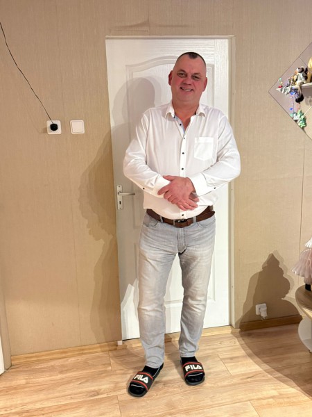 Wolny facet pozna Kobietę