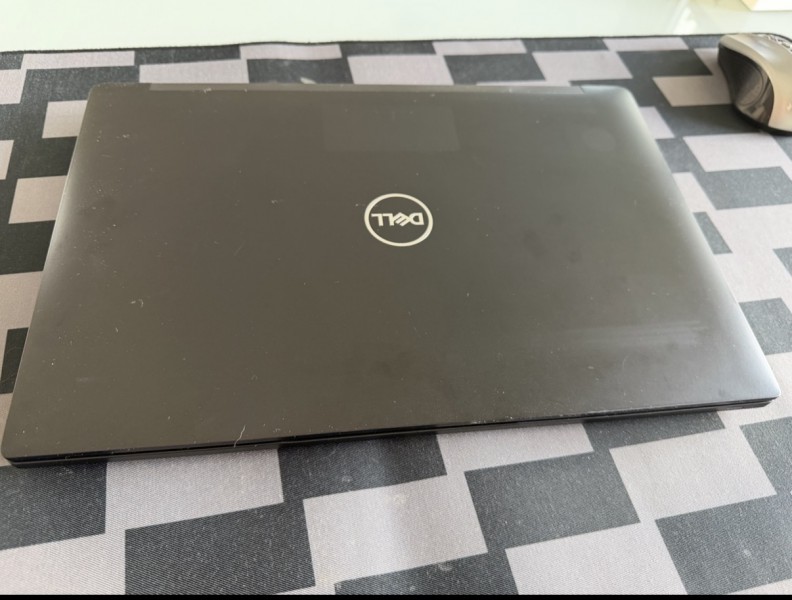Dell Latitude 7490, 15,6 Intel i5, 16 GB RAM